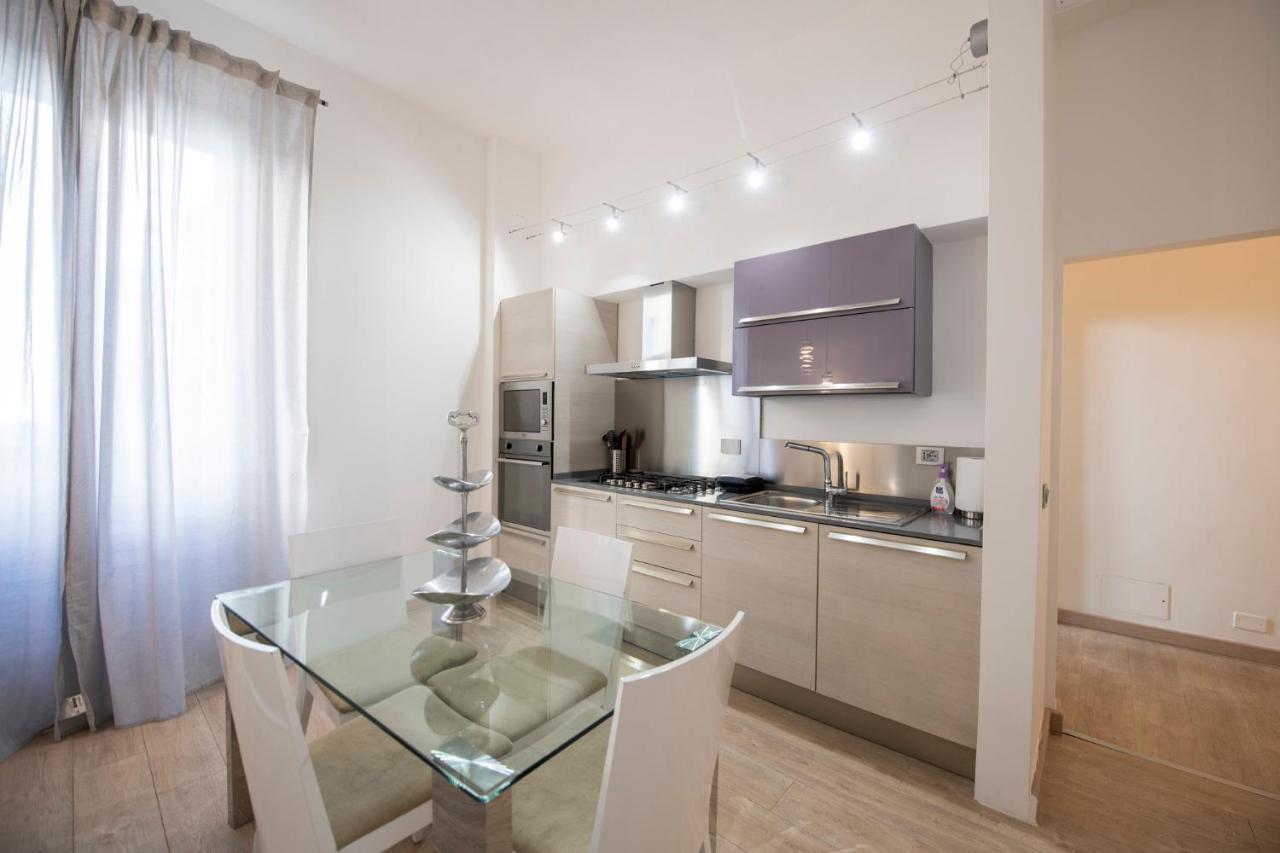 Mamo Florence - Amalia Piazza Signoria Apartment Exterior foto